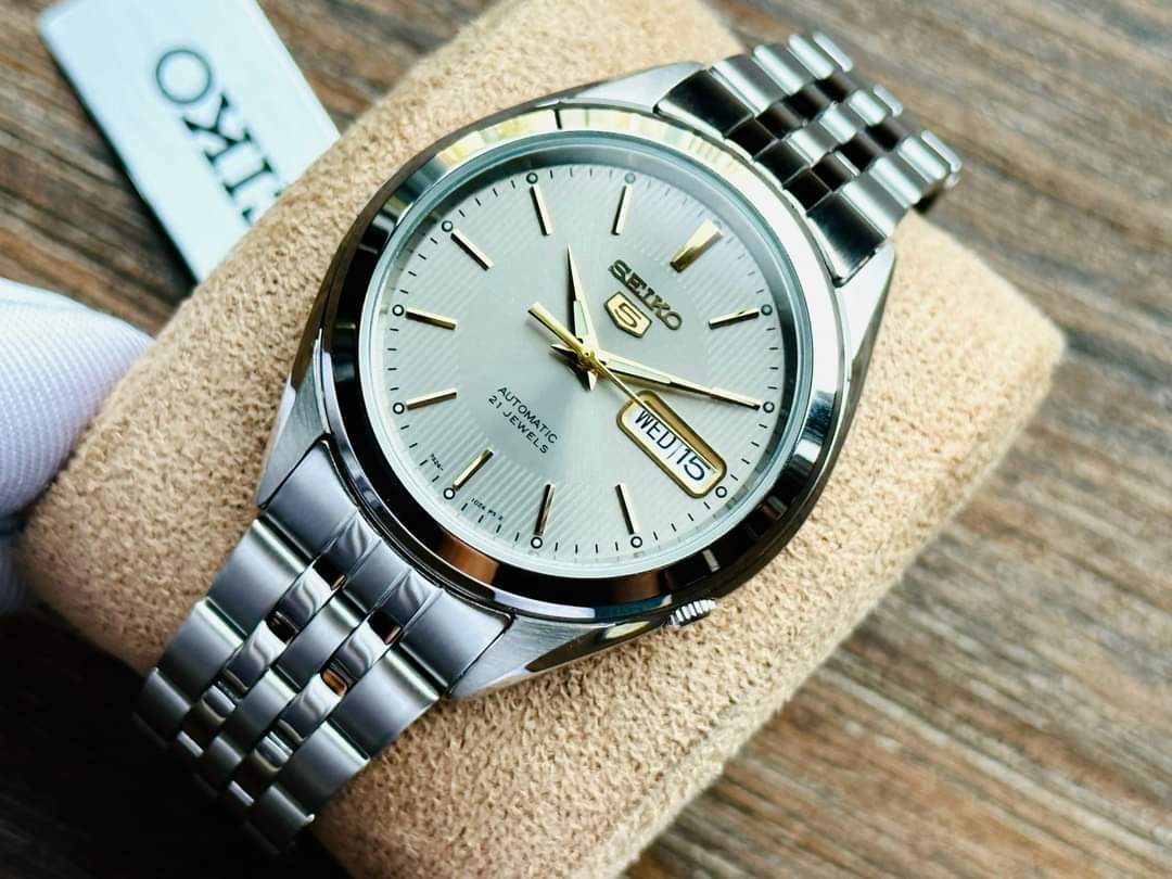 Automatic Seiko 5 Watch SNKL19J1 21 Jewels - my Hyrax